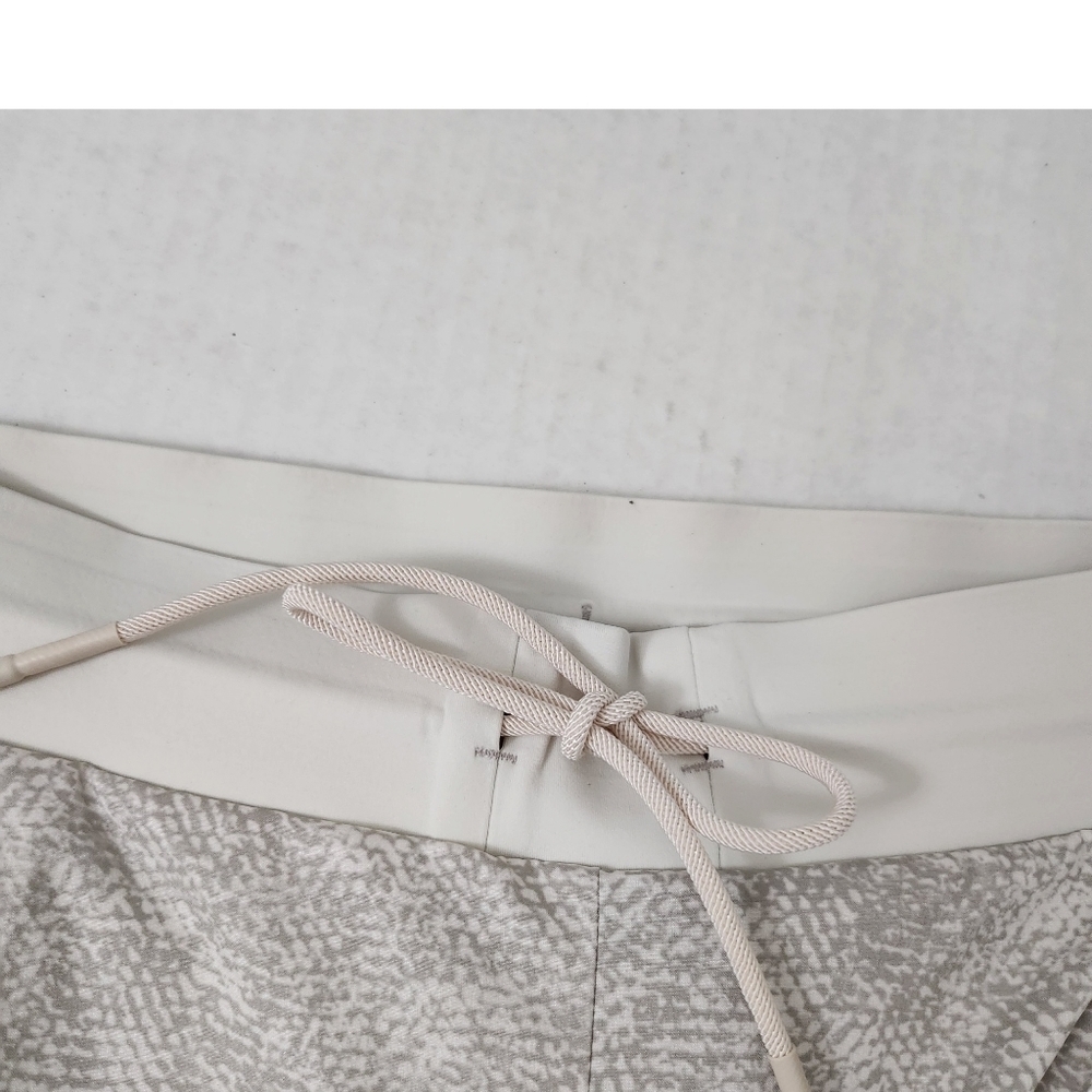 Athleta Joggers 4‎ Venture Printed Pants Viper Grey Cargo Casual Hiking Trail - Picture 4 of 12